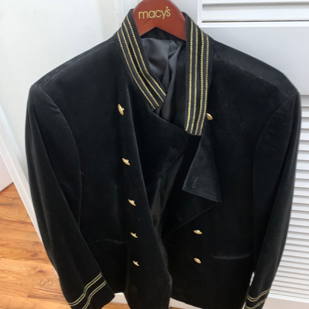 Black velvet doorman blazer style